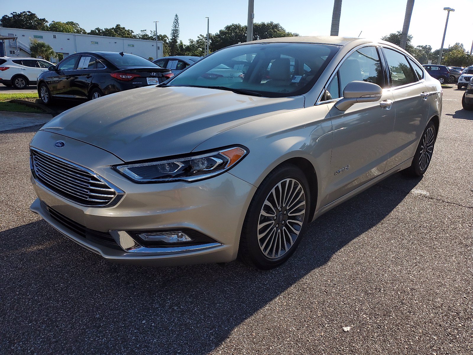 Ford fusion hybrid titanium