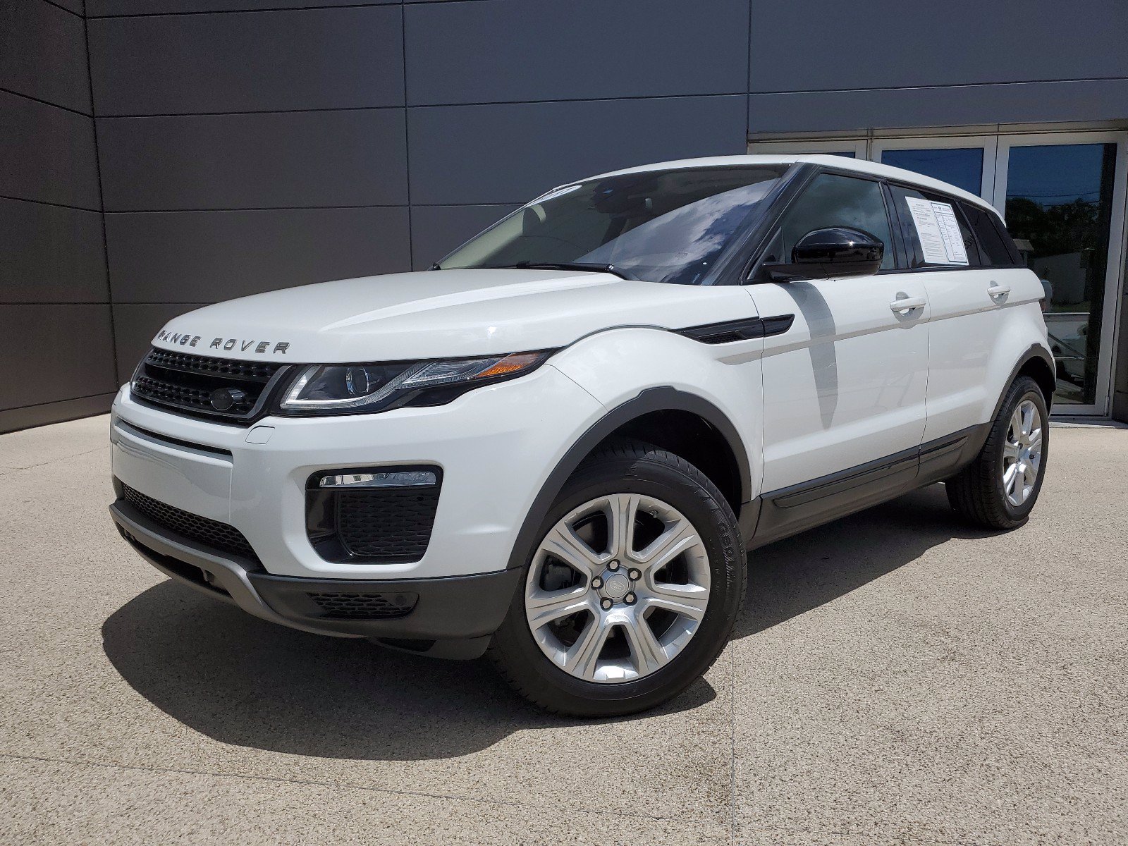 Pre-Owned 2017 Land Rover Range Rover Evoque SUV in St. Petersburg # ...